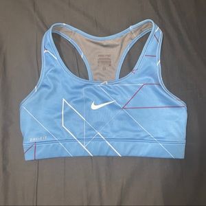 NIKE pro sports bra